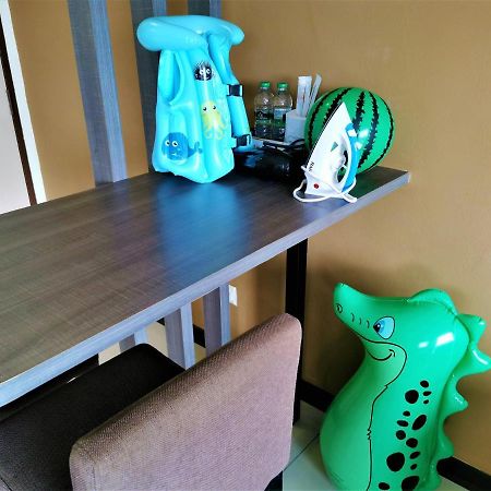 B - Lagoon Water Themepark Suite Melaka Town Extérieur photo